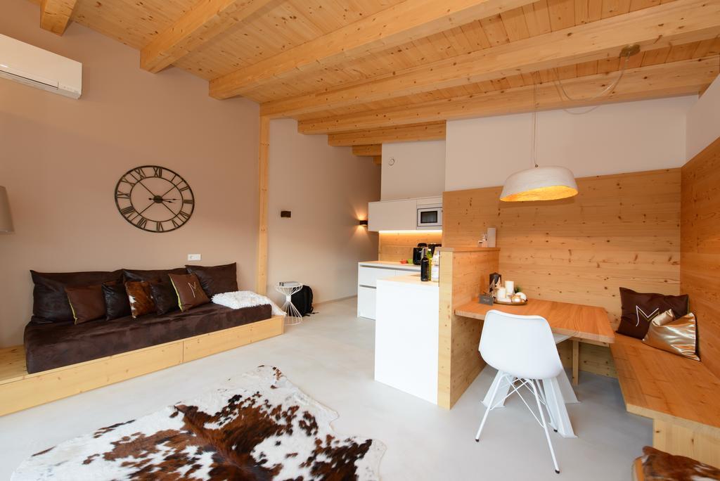 Moar Lodge Postal / Burgstall Eksteriør billede
